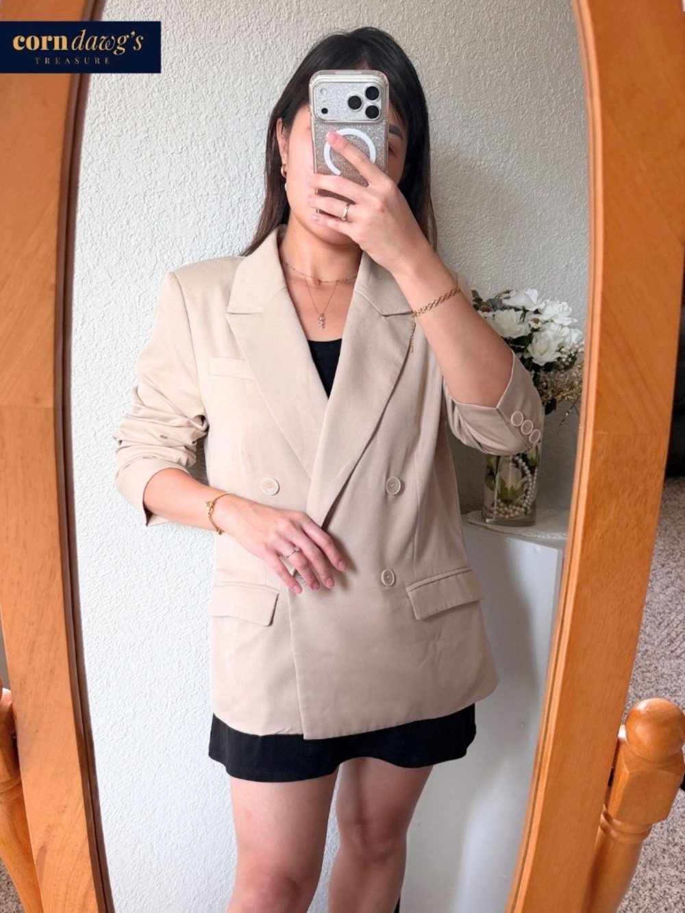 Forever 21 Women’s Beige Double-breasted Blazer M (Free Clara Sunwoo Tank Top)